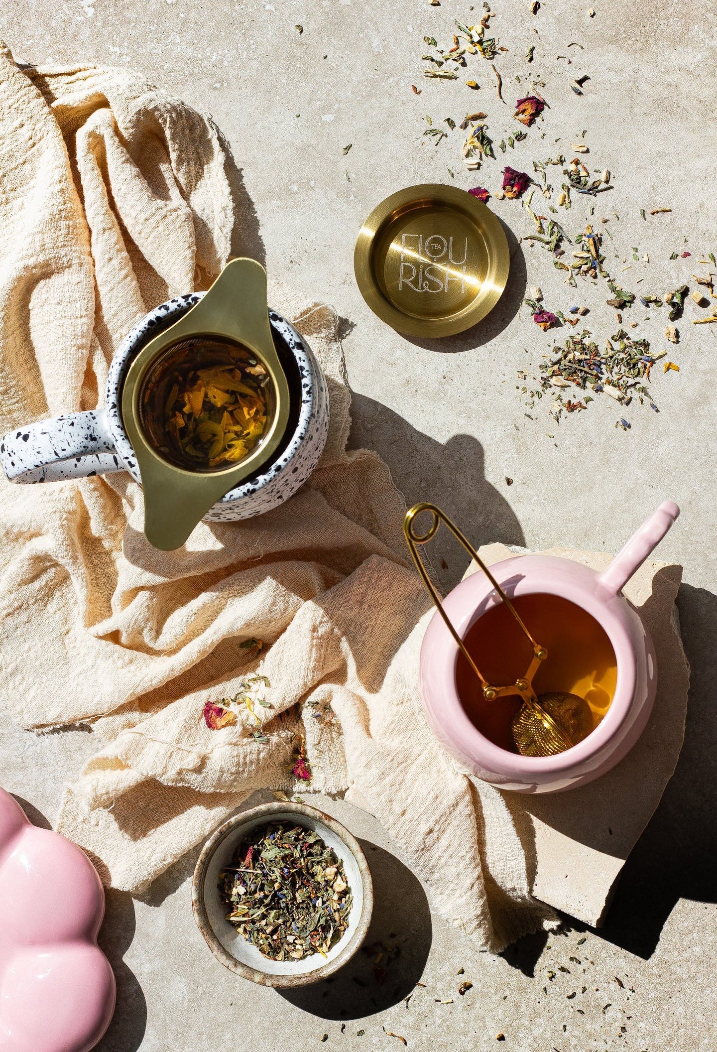 Golden Tea Cup Infuser